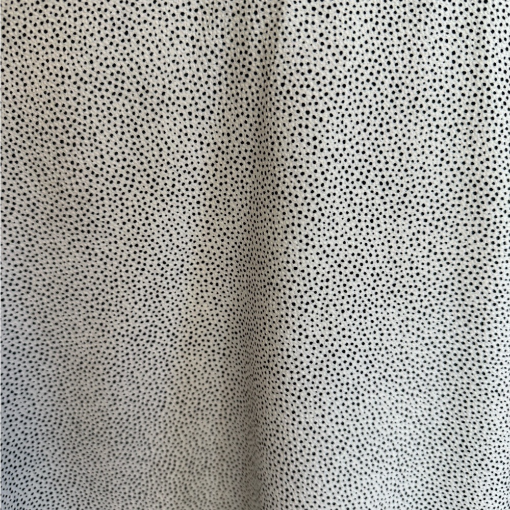Women's Spotted Blouse - Picture 3 of 6